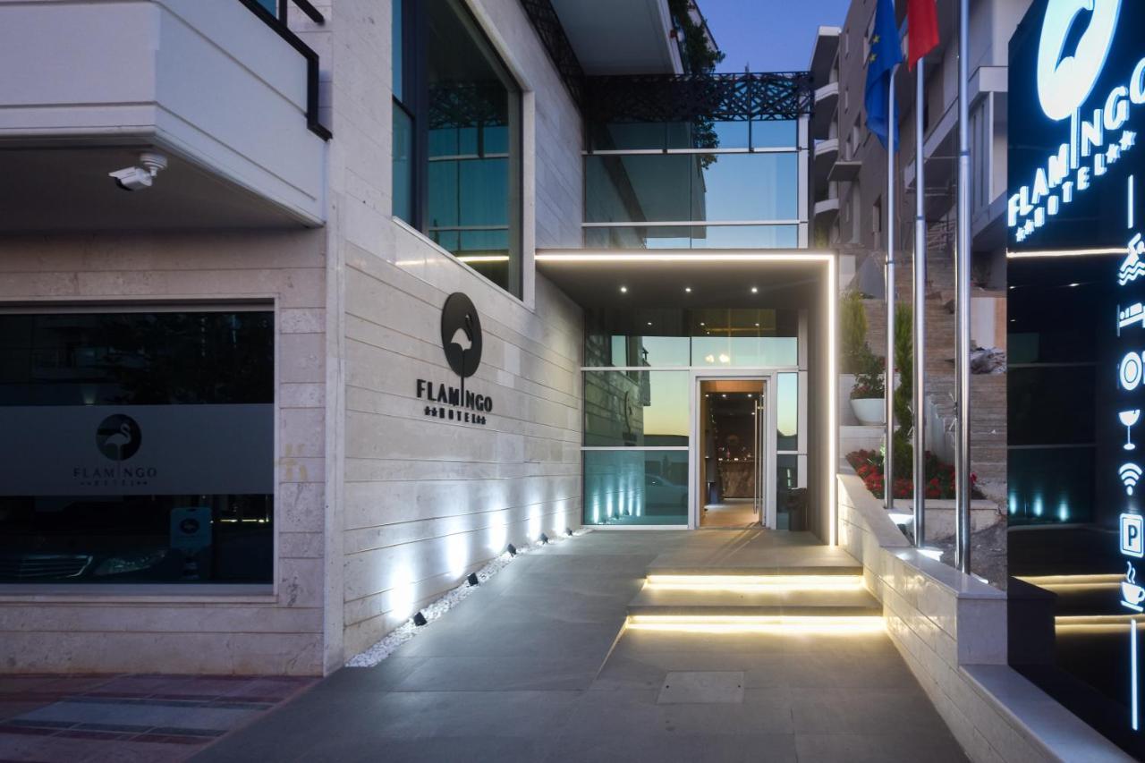 Flamingo Hotel Vlorë Esterno foto